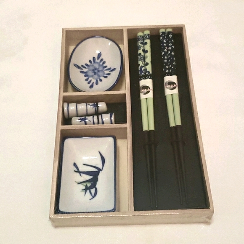 New Original Ceramic Sushi Set in wooden box Factory sealed for 2